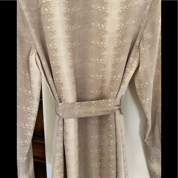 EQUIPMENT FEMME Connell Silk Crepe de Chine Maxi Shirt Dress - Picture 10 of 13